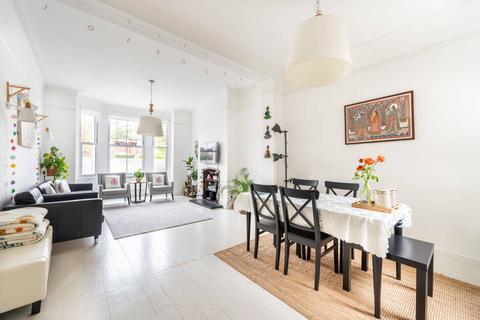 4 bedroom end of terrace house for sale, Friars Place Lane, Acton, London, W3