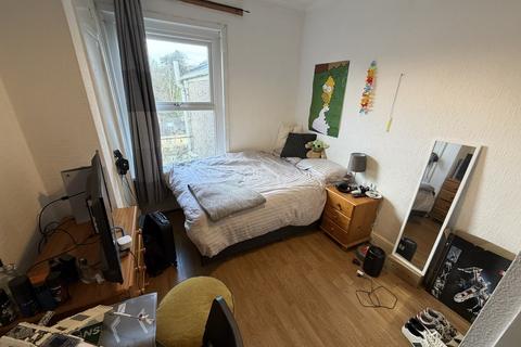 4 bedroom house share to rent, Waterloo Place, Brynmill, Swansea