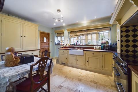 5 bedroom character property for sale, New Road, Elmswell