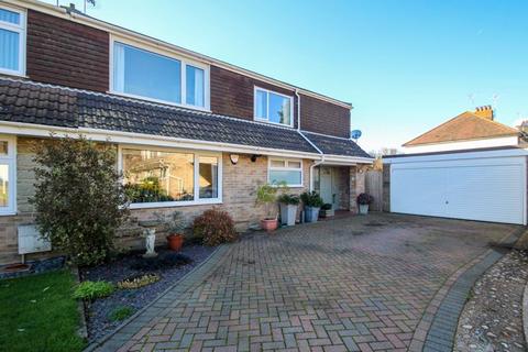 5 bedroom semi-detached house for sale, Oak Drive, Hawkinge