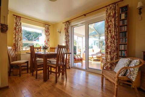 undefined, Hawkinge, OIEO £425,000