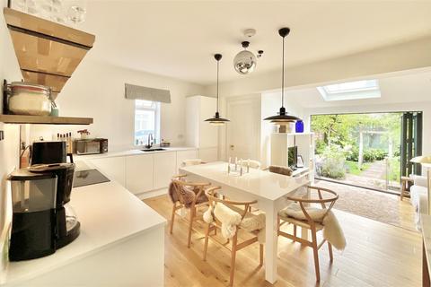 3 bedroom end of terrace house for sale, Purley Road, Cirencester