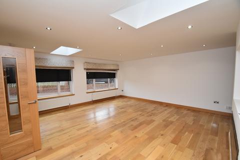 9 Braids Drive, Glasgow, G53 7SH
