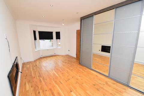 9 Braids Drive, Glasgow, G53 7SH