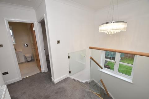 9 Braids Drive, Glasgow, G53 7SH