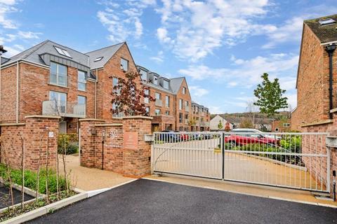 2 bedroom apartment for sale, 10 Wycombe Lane, Wooburn Green HP10