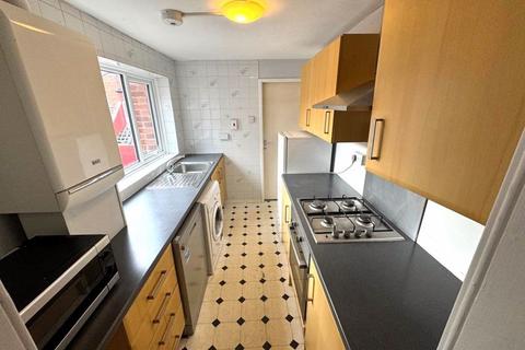 2 bedroom apartment for sale, Chillingham Road, Heaton