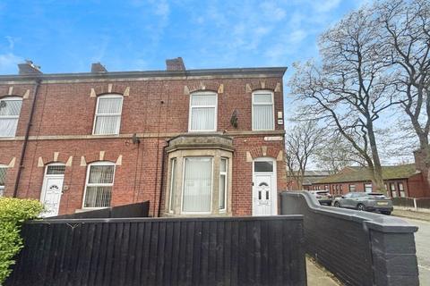 2 bedroom terraced house for sale, Nelson Street, Bury