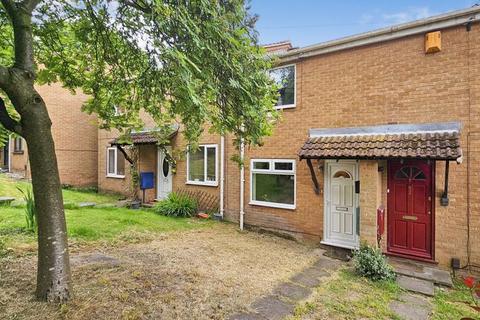 2 bedroom terraced house to rent, Landmere Gardens, Nottingham, NG3 3BJ