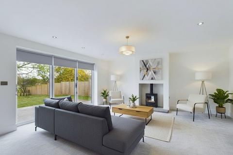 undefined, Manor Park, Keinton Mandeville