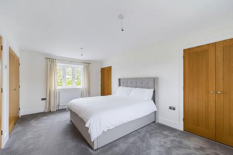 undefined, Manor Park, Keinton Mandeville