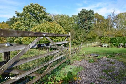 2 bedroom semi-detached house to rent, Mill Lane, Ashley, WA15 0RE