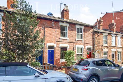 3 bedroom terraced house to rent, Portland Street, Worcester, WR1