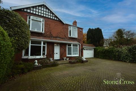 4 bedroom detached house for sale, Newton Road, Lowton