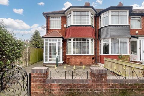 3 bedroom end of terrace house for sale, St. Marys Avenue, Hull, HU5