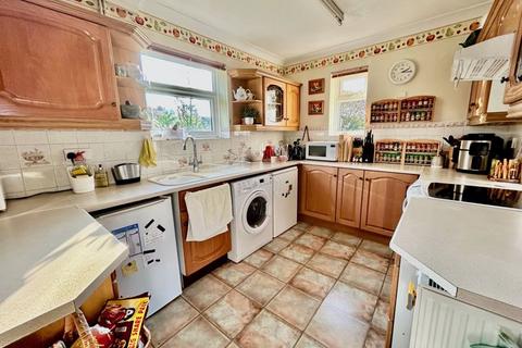 3 bedroom detached house for sale, Drybrook Road, Ruardean GL17