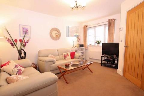 3 bedroom terraced house to rent, Meldrums Grove, Altrincham, WA14