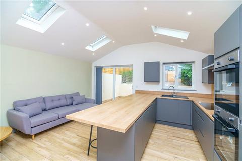 undefined, 30 Malvern Road, Huddersfield, HD4