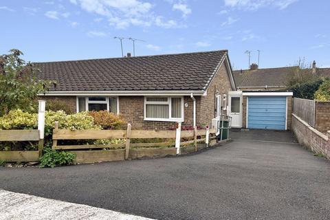 2 bedroom bungalow for sale, Elliott Close, Frome