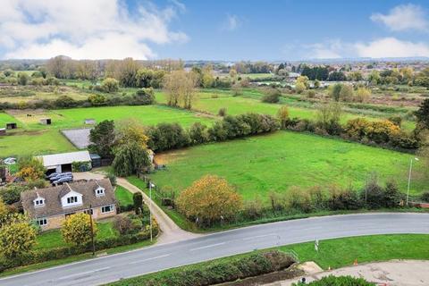 4 bedroom detached house for sale, Girtford Bridge, Bedford Road, Sandy SG19