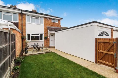 3 bedroom semi-detached house for sale, Wheathouse Close, Bedford MK41