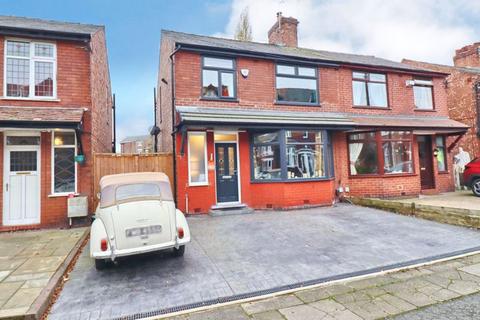 3 bedroom semi-detached house for sale, Snowdon Road, Manchester M30