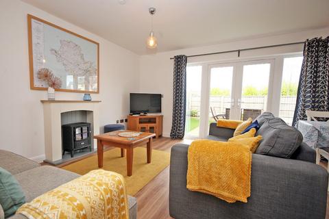 2 bedroom link detached house for sale, Parc Delfryn, Brynteg, Isle of Anglesey, LL78