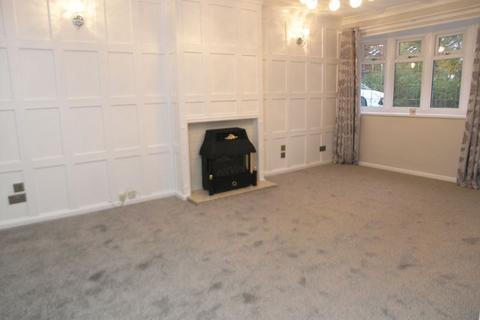 3 bedroom semi-detached house to rent, Ascot Close, Oldbury B69