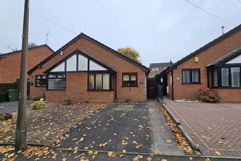 2 bedroom semi-detached bungalow for sale, Mount Street, Stourbridge DY8