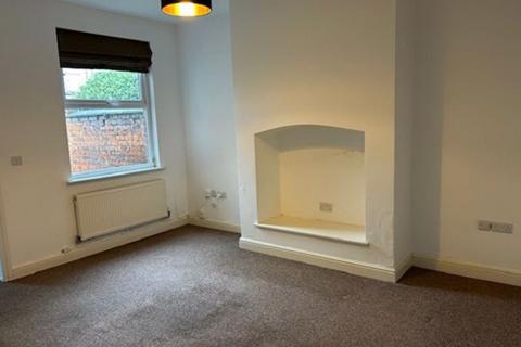 3 bedroom terraced house to rent, Margaret Street, Wigan WN6