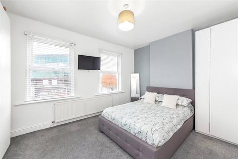 5 bedroom end of terrace house for sale, Elmers Road, London, SE25