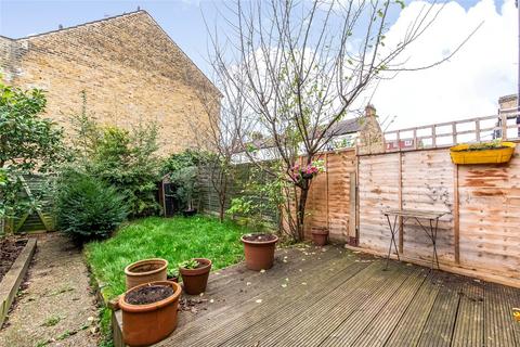 2 bedroom terraced house for sale, Thirsk Road, London, SE25