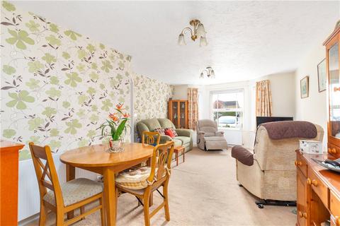 2 bedroom apartment for sale, Redwald Drive, Guiseley, Leeds, West Yorkshire, LS20