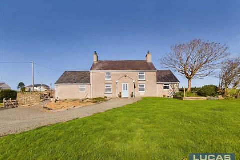 4 bedroom detached house for sale, Bettws Farm, Llanbadrig,Cemaes