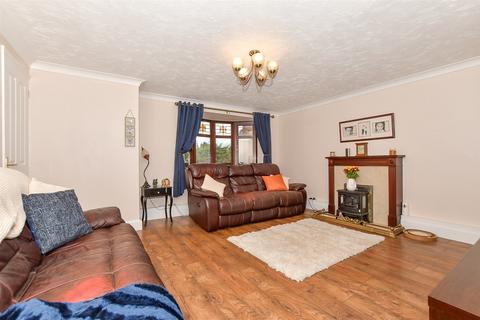 4 bedroom detached house for sale, Hampton Close, Chatham, Kent