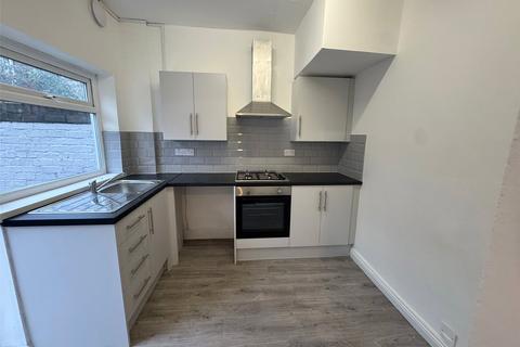 3 bedroom terraced house to rent, The Coppice, Liverpool, Merseyside, L4