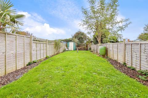 3 bedroom terraced house for sale, Locksash Close, West Wittering, Chichester, West Sussex