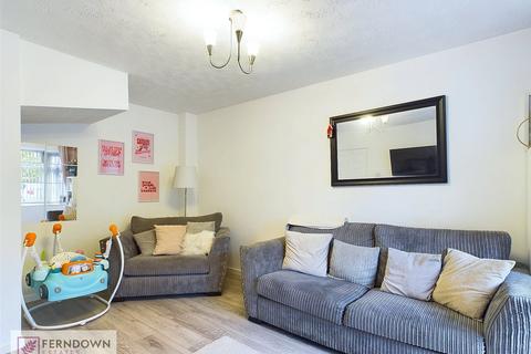 2 bedroom end of terrace house for sale, Dawley Crescent, Marston Green, Birmingham, B37