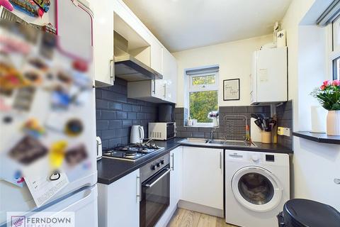 2 bedroom end of terrace house for sale, Dawley Crescent, Marston Green, Birmingham, B37