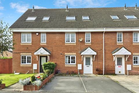 3 bedroom semi-detached house to rent, Salmond Road, North Yorkshire YO24