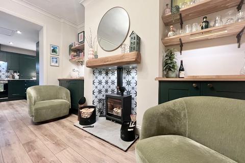 13 Robert Street, Ramsbottom, Bury, BL0 0NQ