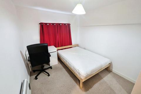 2 bedroom apartment to rent, Upper Park Road, Greater Manchester M14