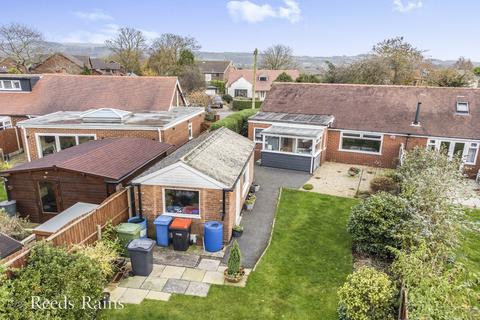 2 bedroom bungalow for sale, Green Lane East, Preston PR3