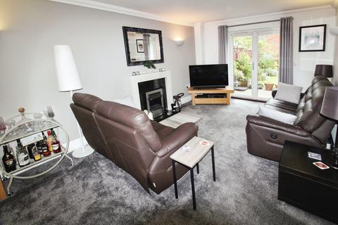 5 bedroom terraced house for sale, Church Road, Birmingham B33