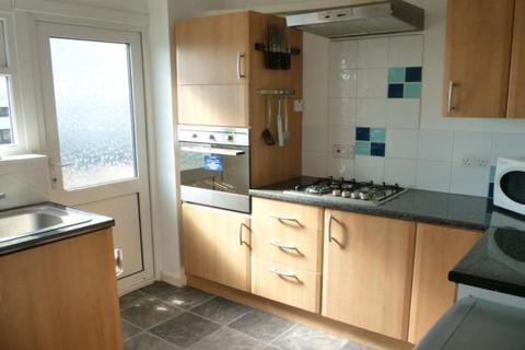 2 bedroom flat to rent, Ivydale Road, Plymouth PL4