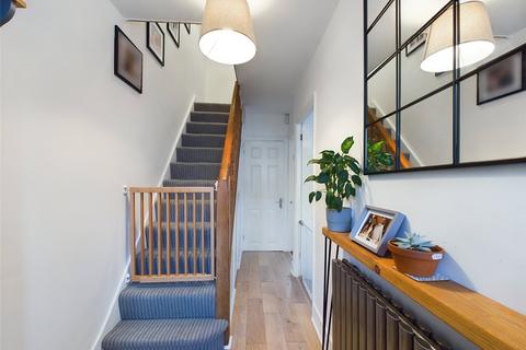 84 Birch Crescent, Hornchurch, RM11 2NJ