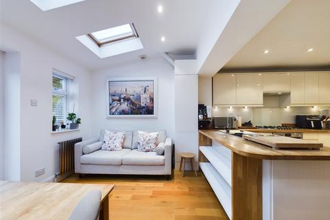 84 Birch Crescent, Hornchurch, RM11 2NJ