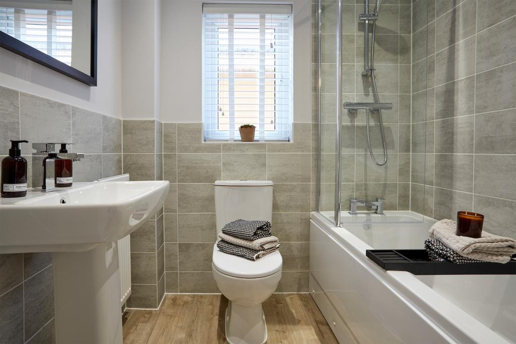 Family bathroom in the Ellerton 3 bedroom home