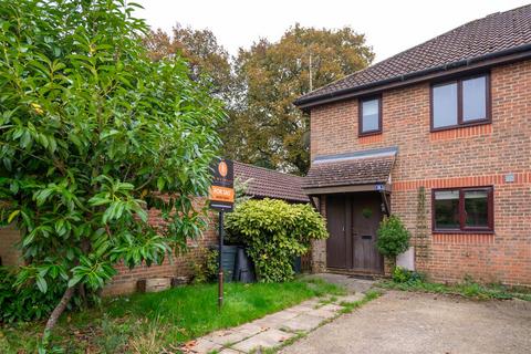 3 bedroom semi-detached house for sale, Clarence Way, Horley