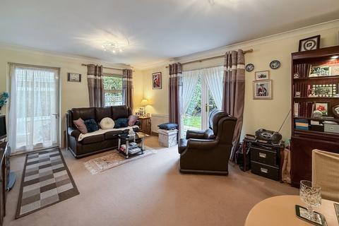 2 bedroom detached bungalow for sale, Carlford Close, Ipswich IP5